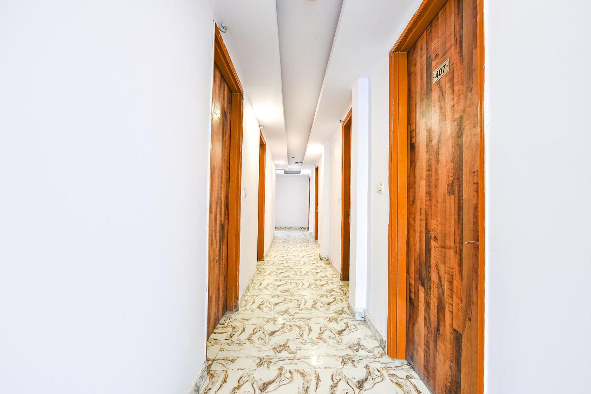 Fabhotel Pp Residency Tilak Nagar New Delhi Extérieur photo