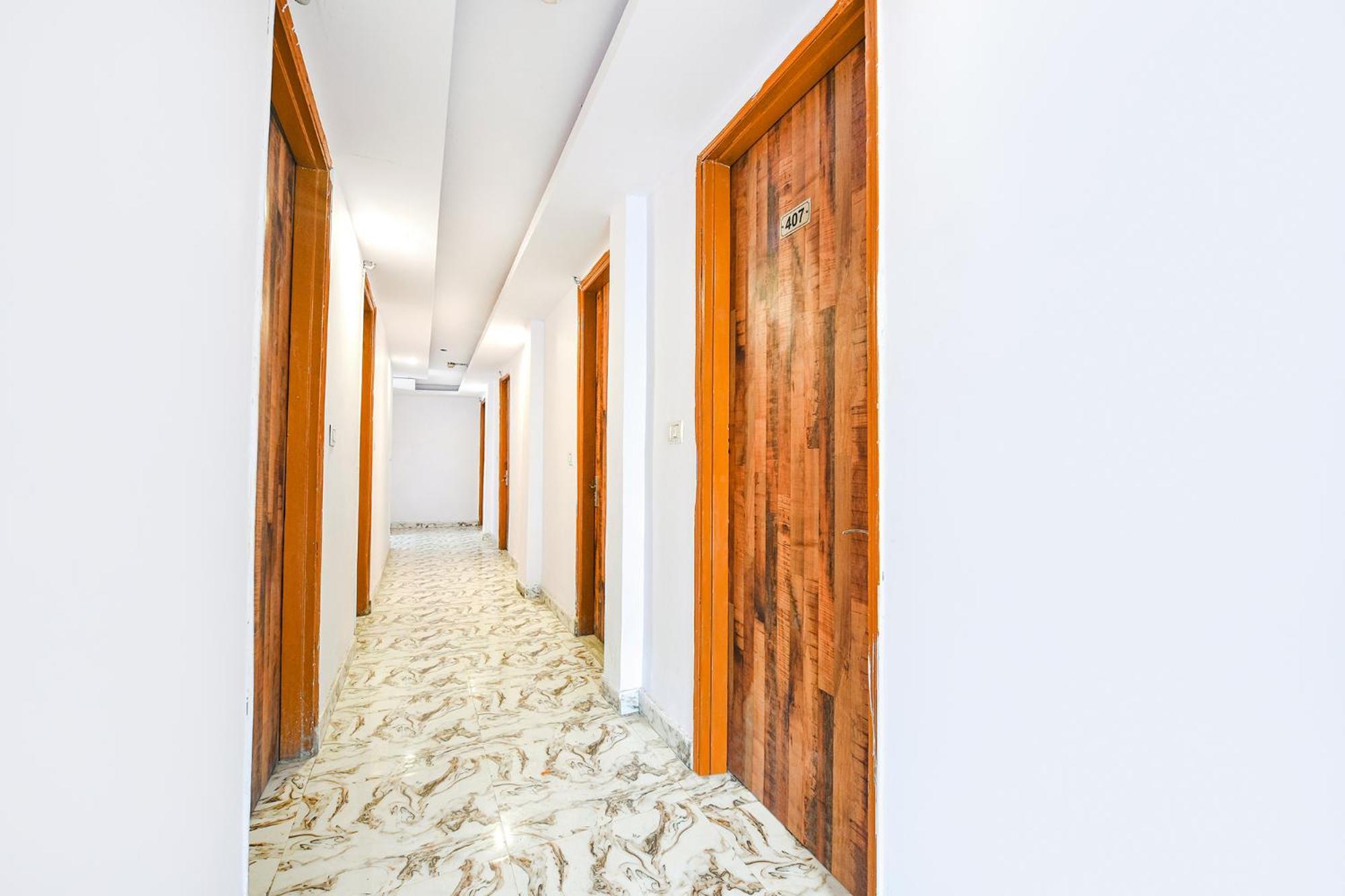Fabhotel Pp Residency Tilak Nagar New Delhi Extérieur photo