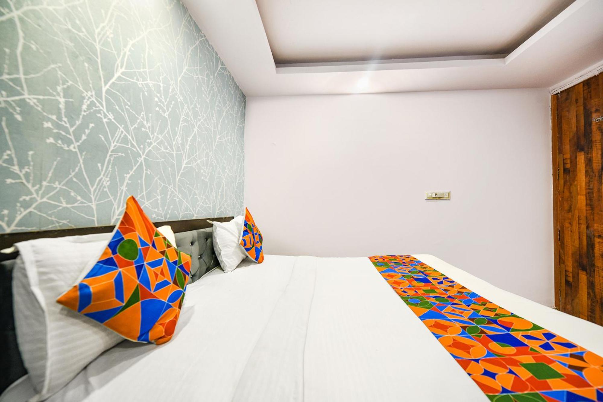 Fabhotel Pp Residency Tilak Nagar New Delhi Extérieur photo
